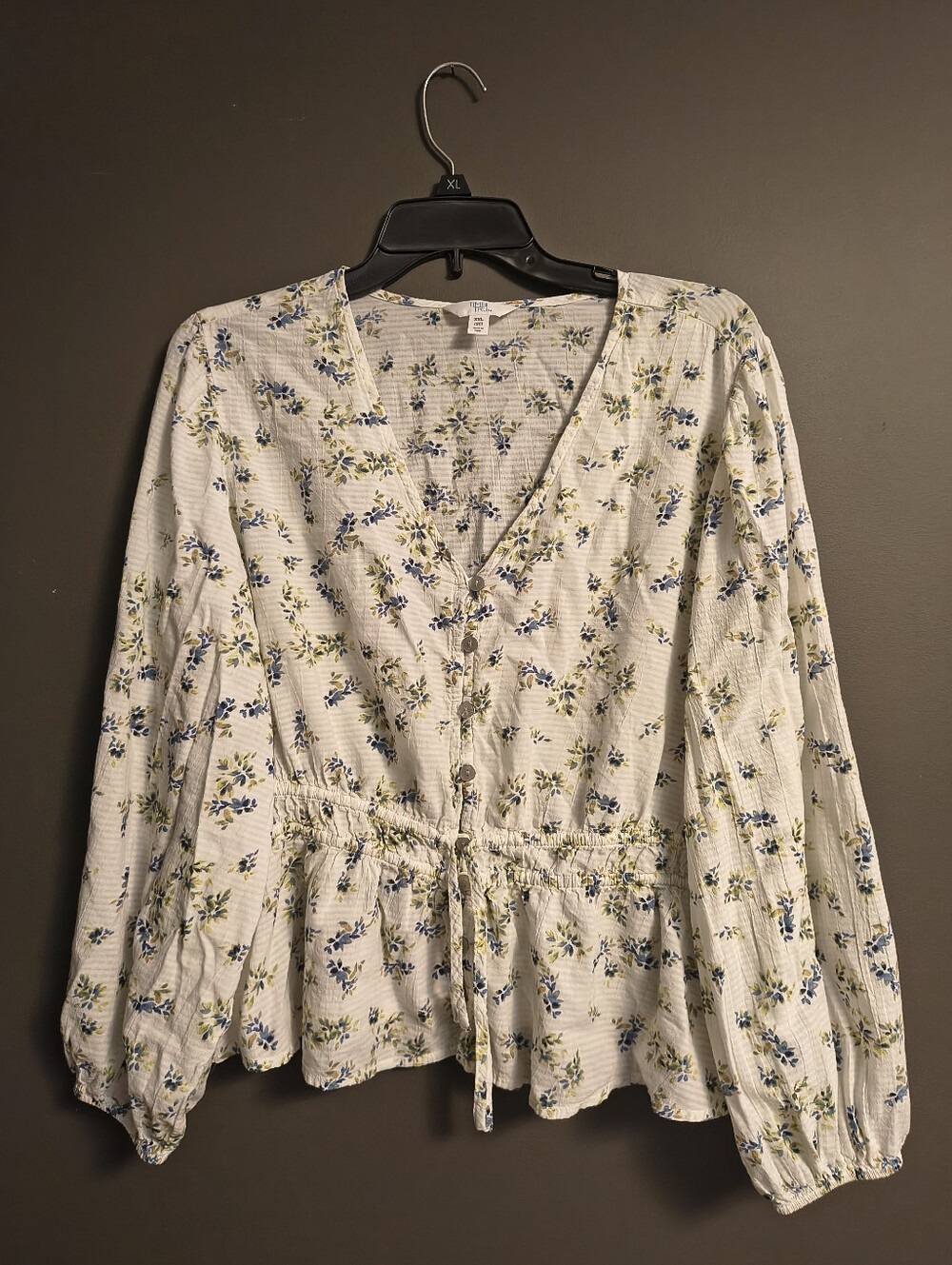 Time and Tru Men’s Button-Down Shirt - White with Blue & Yellow Floral Print